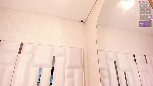 im nika  online show from October 15, 12:52 pm