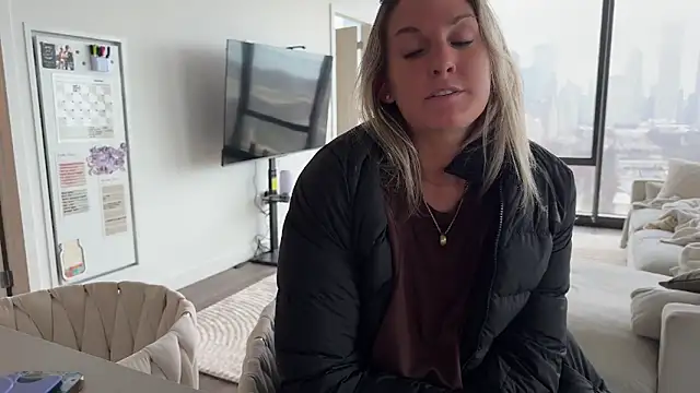 Graciemae baexx online show from March 11, 5:15 pm