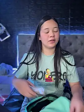 Paloma  LS online show from November 3, 7:51 pm