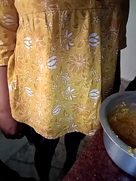 EeshaBhabi online show from March 8, 6:50 am