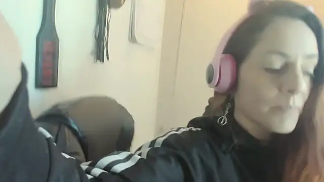 Jesipoledance online show from June 15, 1:00 pm