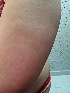 milf-kaira online show from December 22, 5:43 am