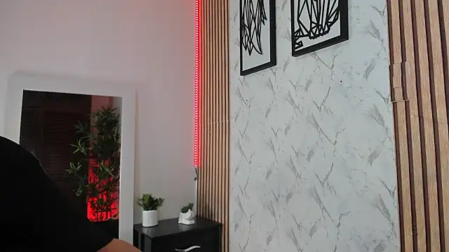 AnnaArela online show from November 14, 11:43 am