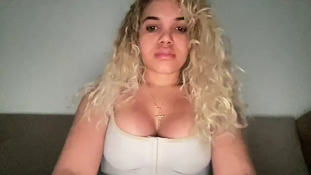 brithneysquirt online show from February 17, 7:29 am