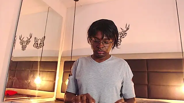 candy lovee69 online show from November 25, 9:59 pm