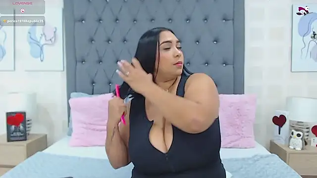 JoslinEvans online show from October 23, 12:44 pm