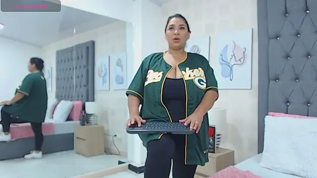 JoslinEvans online show from October 29, 12:31 pm