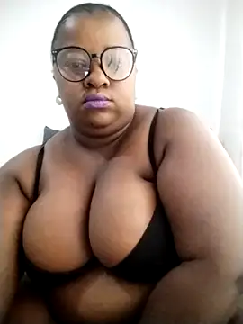 HotBootyBabe90 online show from February 18, 5:06 am