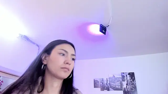 Amy Kiitty  online show from November 3, 12:31 pm