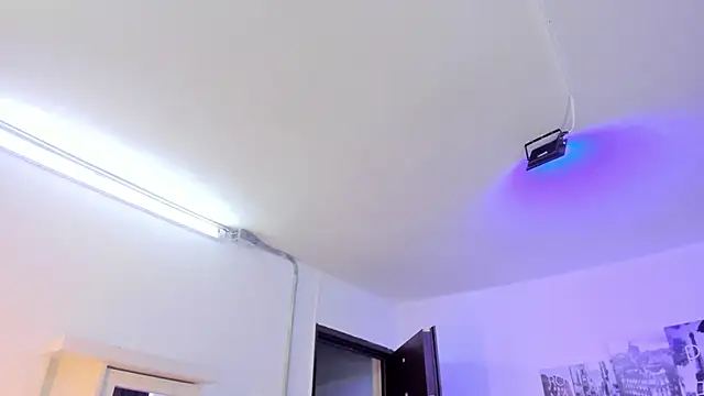 Amy Kiitty  online show from September 16, 12:24 pm