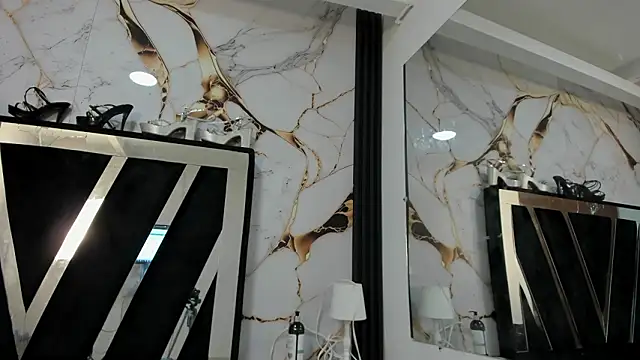 KarinaSimonz online show from February 20, 8:31 pm