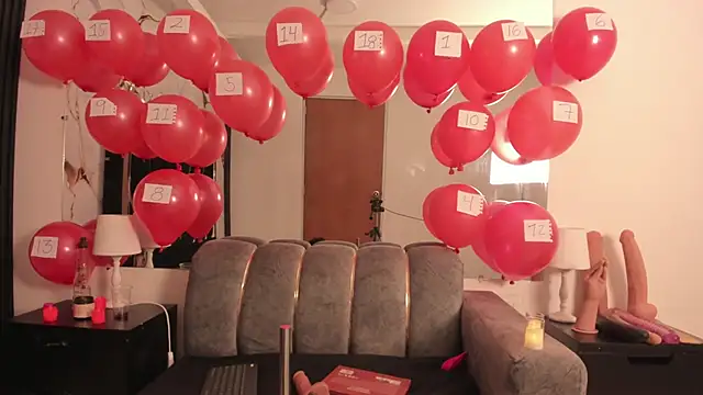 KarinaSimonz online show from February 14, 10:01 pm