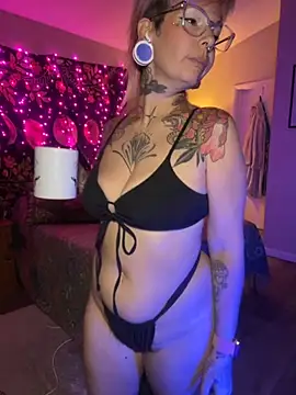 Eva Monroe- online show from November 5, 7:52 pm