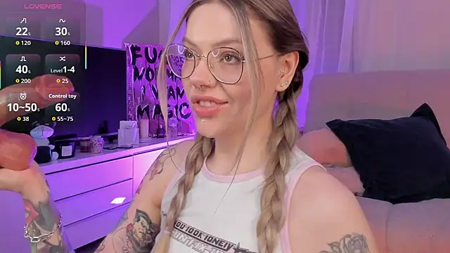 Marta May  online show from October 12, 5:48 pm