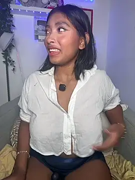 Isabella fasilier online show from July 22, 1:06 am