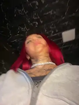 Kuromi LS online show from October 8, 8:02 pm