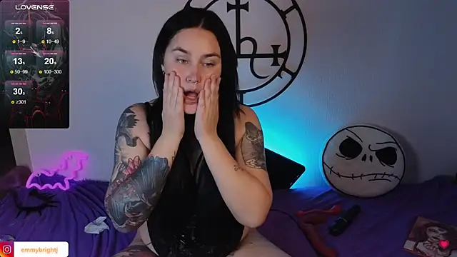 Emmybrightj  online show from October 12, 4:48 am