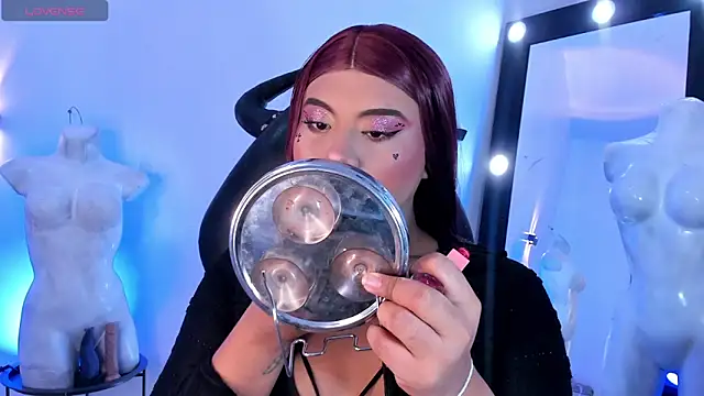 Emili Roux online show from March 23, 10:43 am