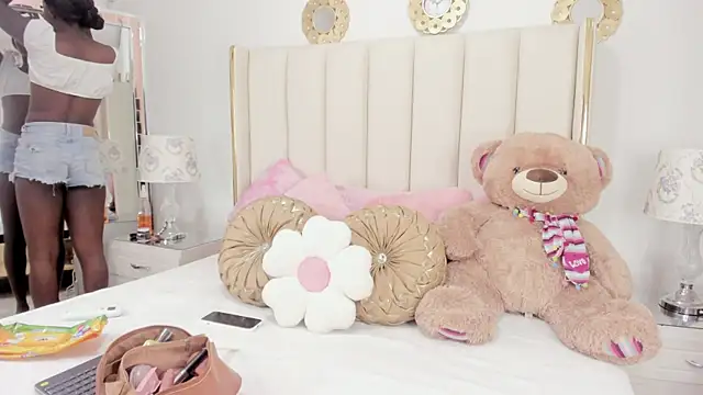 evangelin ts online show from December 15, 1:38 pm