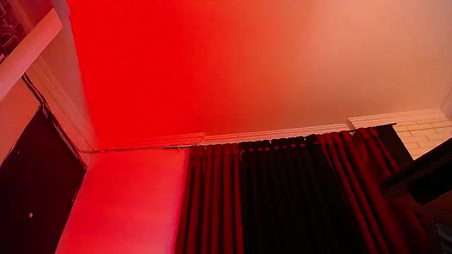 NYX1126 online show from March 12, 1:25 pm