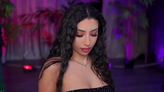 GinaValentinna online show from September 18, 7:12 pm