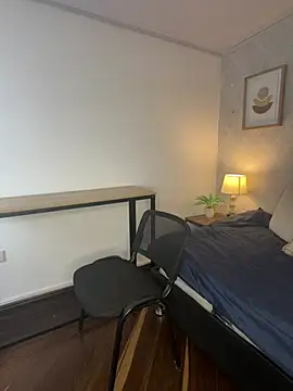Caroline dh online show from May 27, 11:40 am