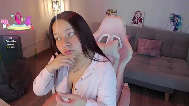 Jhiinny Brownn online show from September 16, 3:25 am