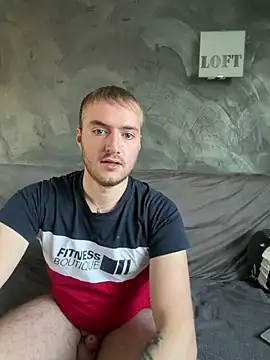 romeojulietLoveX online show from September 27, 4:36 pm