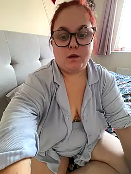 SassyTallulahMae online show from September 13, 10:45 am