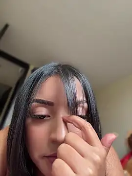 missycanoo online show from April 21, 8:27 pm