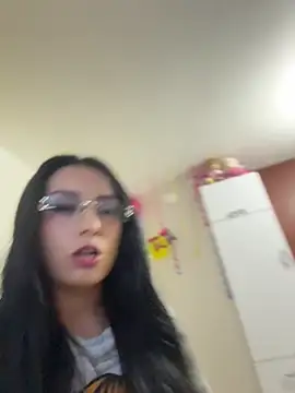 missycanoo online show from June 20, 12:14 am