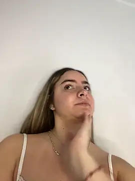 imlindapink online show from December 5, 5:47 pm