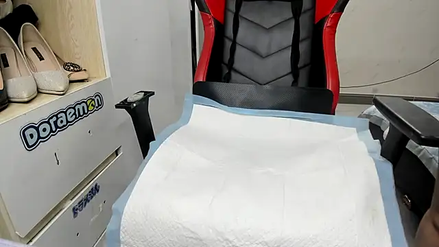 Hotqueensex online show from March 18, 4:34 pm