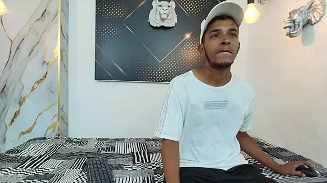 JordanAndAndrew online show from September 30, 8:46 pm