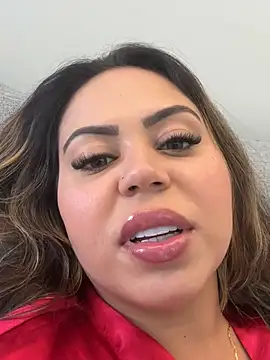 lariic online show from March 2, 3:41 pm