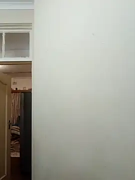contagiousqueen online show from June 14, 4:46 am