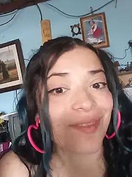 Elvishcassie  online show from May 26, 6:51 pm
