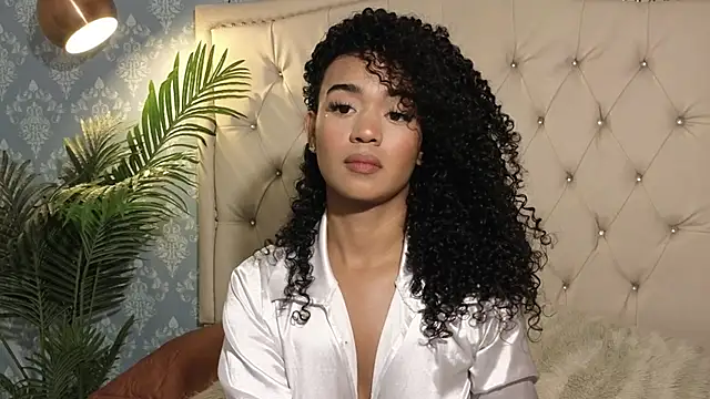 evafoxs online show from September 20, 9:13 pm