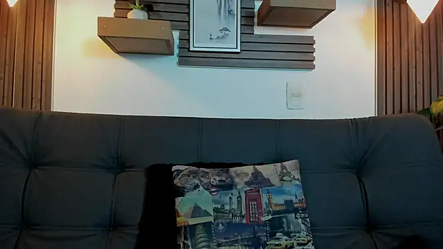 Layla 707 online show from September 25, 2:43 am