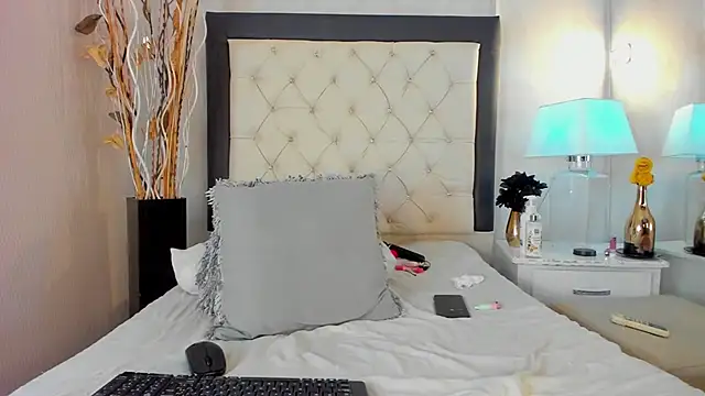 GaleHodge online show from September 20, 4:11 am