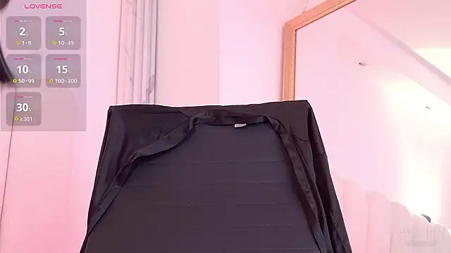 Alice noir online show from March 29, 6:51 pm