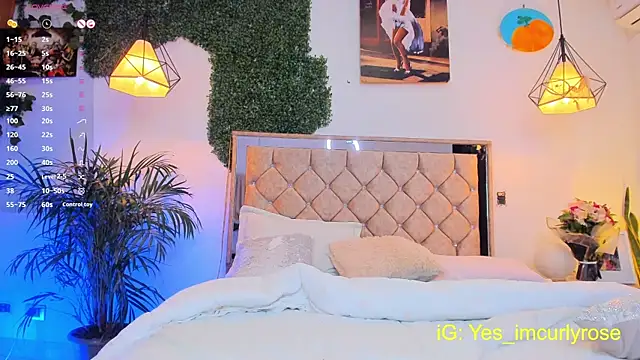 CurlyRose   online show from September 22, 8:51 pm