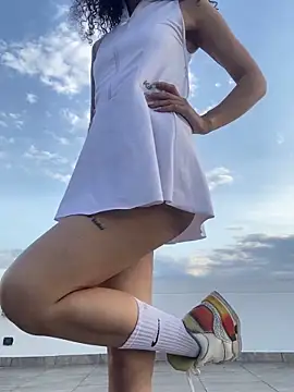 CurlyRose   online show from December 15, 9:42 pm