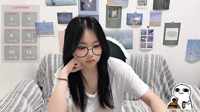 LiLiYbaby online show from June 9, 6:57 am