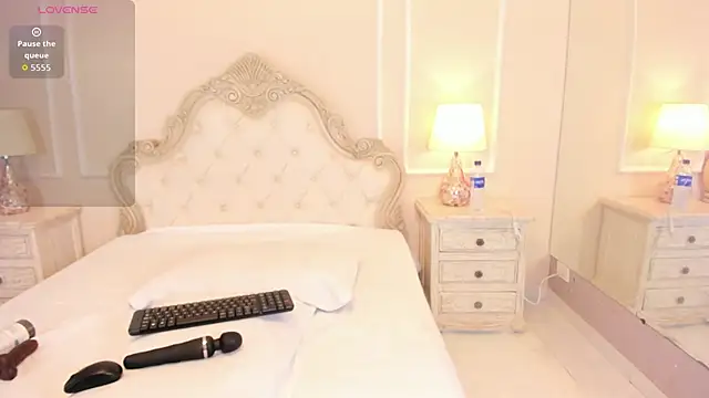 SamanthaPierce online show from December 15, 12:21 pm