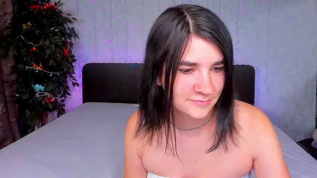  Polly Love  online show from September 17, 6:22 am