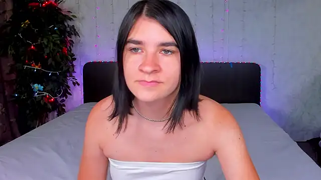  Polly Love  online show from September 15, 6:11 am