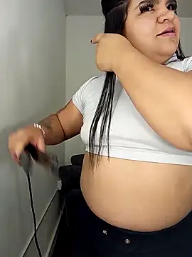 emma sexxy online show from October 6, 11:05 am