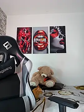 Antonella2 m online show from October 8, 1:04 pm