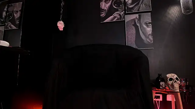 Agnes jones  online show from September 25, 10:40 pm